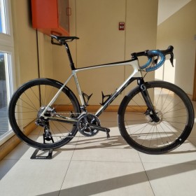 image-bicicleta-de-ruta-scott-addict-10-talla-56-l